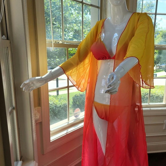 URBAN LOOK SUNRISE OMBRE BIKINI & COVERUP - Picture 10 of 11